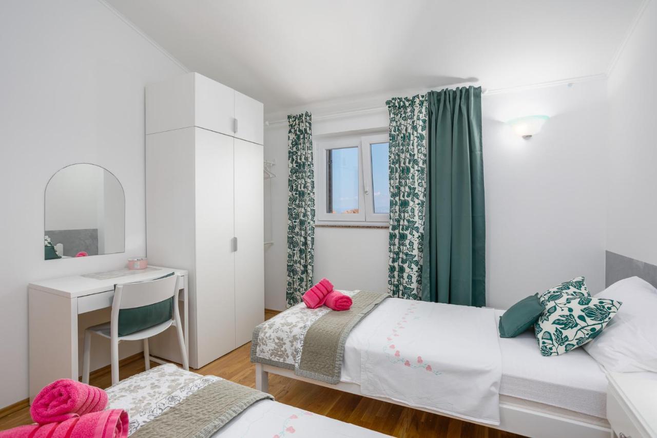 Apartment Rukavina Njivice Dış mekan fotoğraf